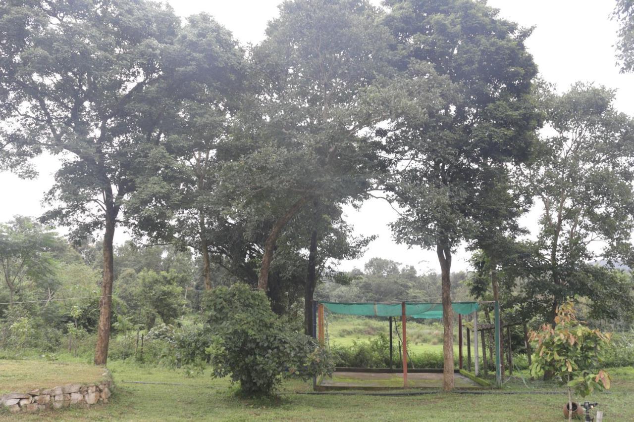 Stoneage Resort Sakleshpur Bagian luar foto