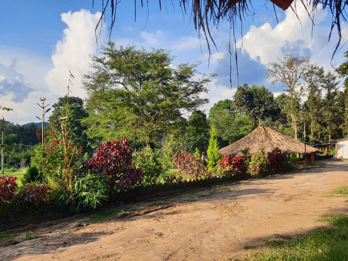 Stoneage Resort Sakleshpur Bagian luar foto
