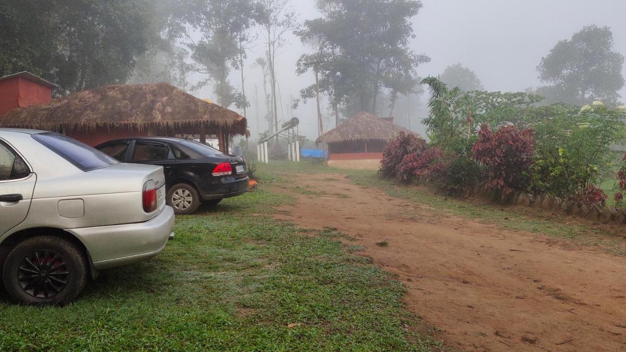 Stoneage Resort Sakleshpur Bagian luar foto
